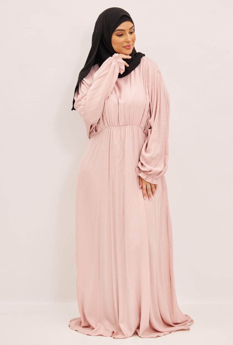 amira roze
