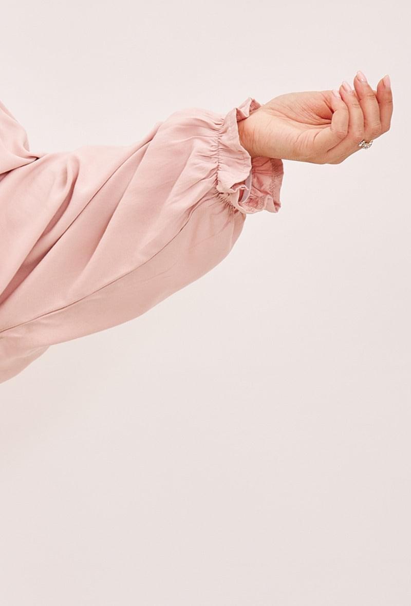 amira roze